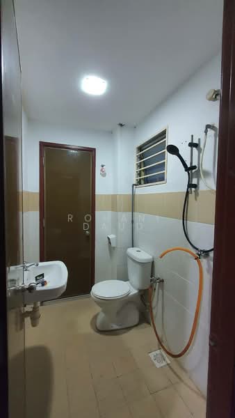Rumah Teres 2 Tingkat untuk Dijual di Taman Pelangi Semenyih 2 (Semenyih) - Rohani Daud - Bathroom - PropertyGuru.com.my