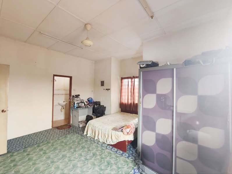 Rumah Teres 2 Tingkat untuk Dijual di Taman Seri Sementa (Kapar) - Izzah Alias - PropertyGuru.com.my