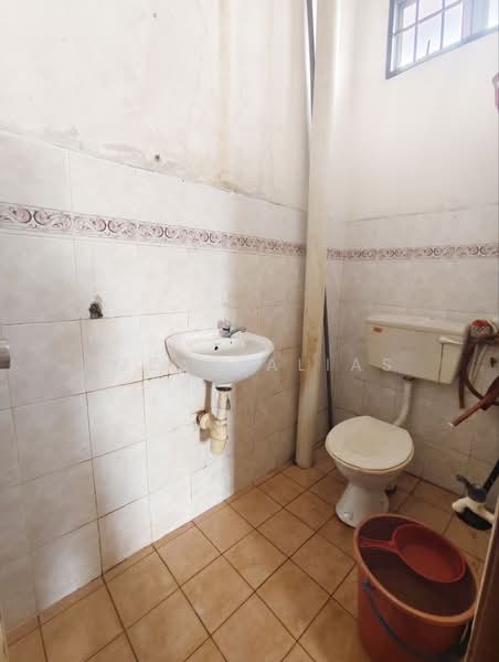 Rumah Teres 2 Tingkat untuk Dijual di Taman Seri Sementa (Kapar) - Izzah Alias - PropertyGuru.com.my