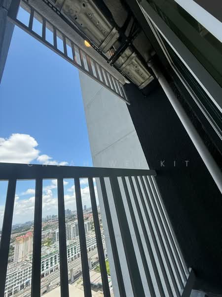 Servis Apartment untuk Disewa di 121 Residences - Cheah Wei Kit - Balcony - PropertyGuru.com.my