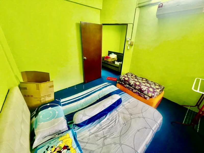 Rumah Teres 2 Tingkat untuk Dijual di Taman Cheras Jaya (Cheras) - Laili Mihdar - Bedroom - PropertyGuru.com.my