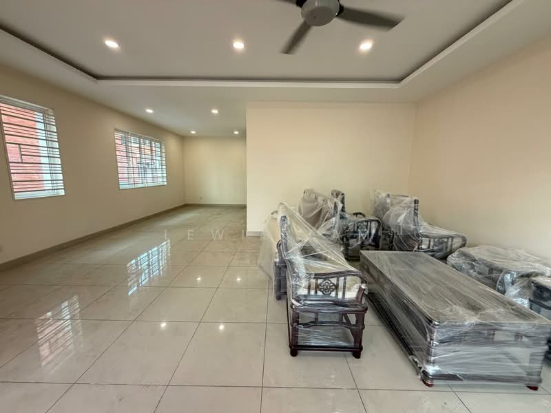2-storey Terraced House for Sale in Kajang (Selangor) - Lewis Tam - Living Room - PropertyGuru.com.my