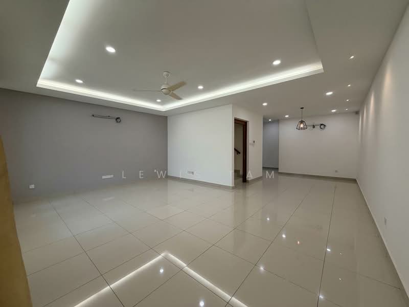 2-storey Terraced House for Sale in Kajang (Selangor) - Lewis Tam - Living Room - PropertyGuru.com.my