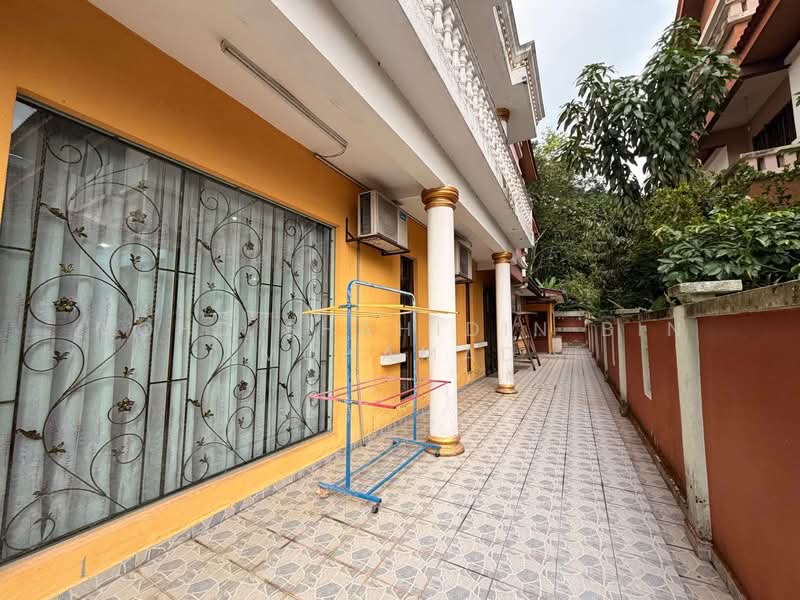 Semi-Detached House for Sale in Kajang (Selangor) - Mohd Shahidin Bin Mohamad - Exterior - PropertyGuru.com.my