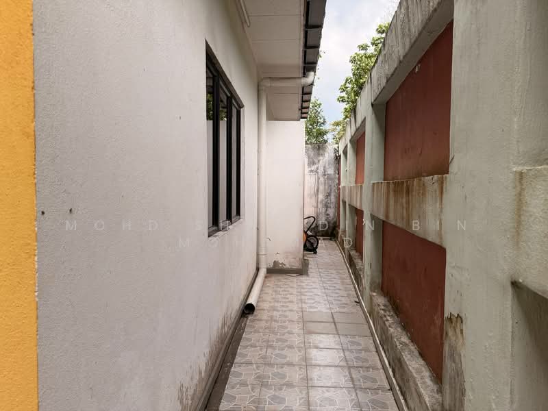 Semi-Detached House for Sale in Kajang (Selangor) - Mohd Shahidin Bin Mohamad - Exterior - PropertyGuru.com.my