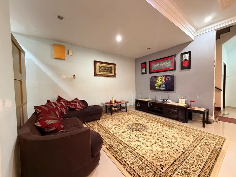 Semi-Detached House for Sale in Kajang (Selangor) - Mohd Shahidin Bin Mohamad - Living Room - PropertyGuru.com.my