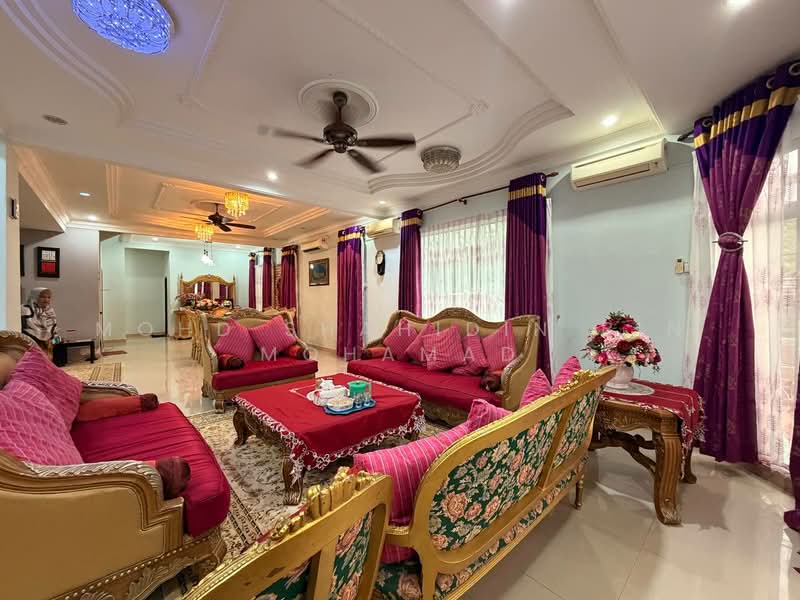Semi-Detached House for Sale in Kajang (Selangor) - Mohd Shahidin Bin Mohamad - Living Room - PropertyGuru.com.my