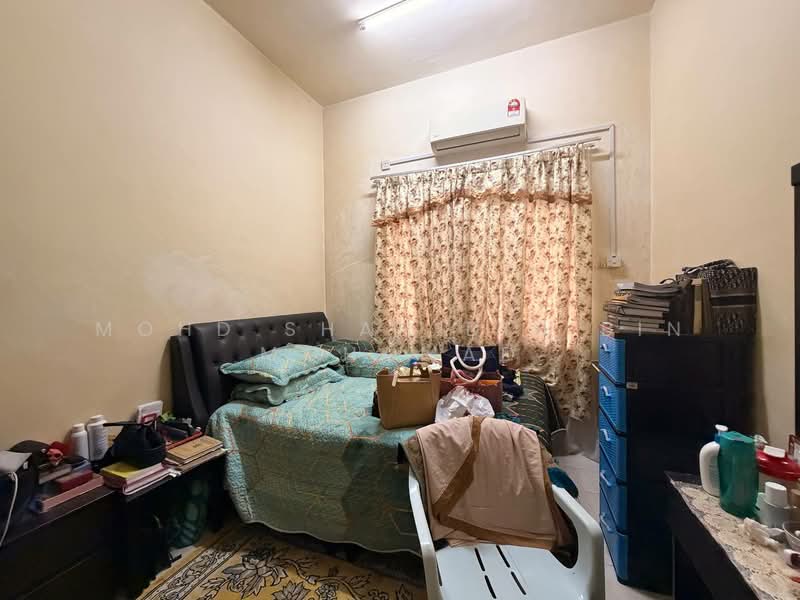 Semi-Detached House for Sale in Kajang (Selangor) - Mohd Shahidin Bin Mohamad - Bedroom - PropertyGuru.com.my