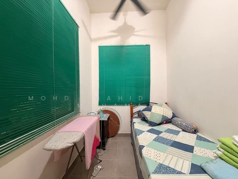 Semi-Detached House for Sale in Kajang (Selangor) - Mohd Shahidin Bin Mohamad - Bedroom - PropertyGuru.com.my