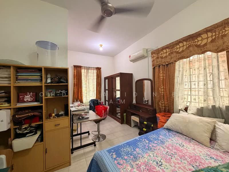 Semi-Detached House for Sale in Kajang (Selangor) - Mohd Shahidin Bin Mohamad - Bedroom - PropertyGuru.com.my