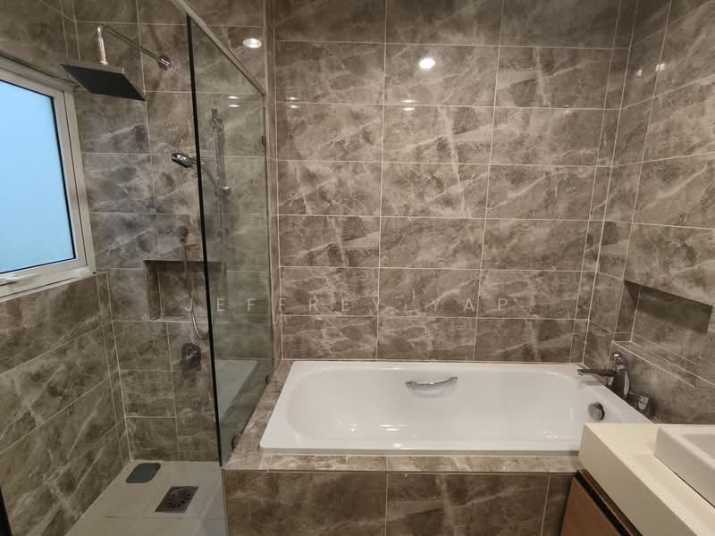 Kondominium untuk Dijual di Seri Puteri Hills Town Villa & Condominium - Jeffrey Yap - Bathroom - PropertyGuru.com.my