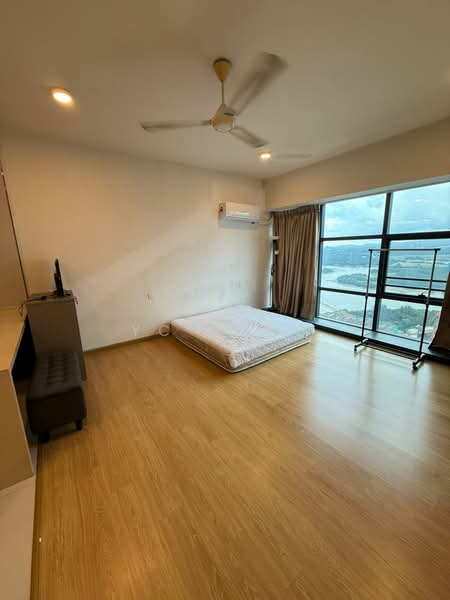 Condominium for Rent at Amberside @ Country Garden Danga Bay - YC Fung - Bedroom - PropertyGuru.com.my