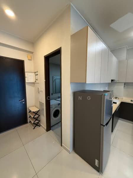 Condominium for Rent at Amberside @ Country Garden Danga Bay - YC Fung - Kitchen - PropertyGuru.com.my
