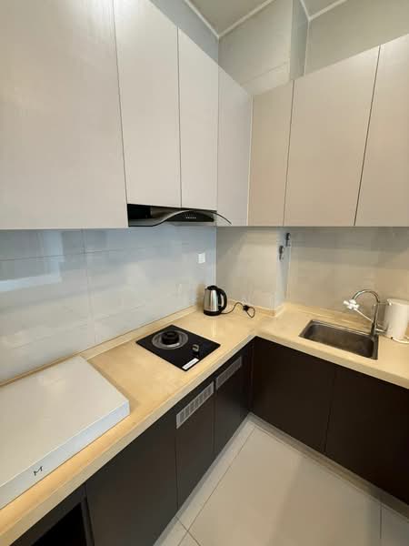 Condominium for Rent at Amberside @ Country Garden Danga Bay - YC Fung - Kitchen - PropertyGuru.com.my