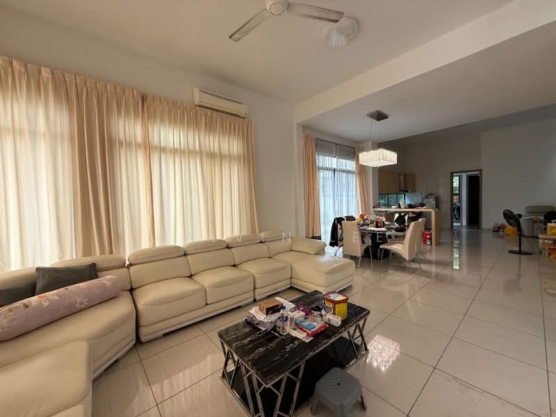 Rumah Berkembar untuk Dijual di Setia Eco Gardens (Gelang Patah) - Calvin Lee - Living Room - PropertyGuru.com.my