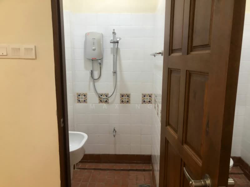 Shop / Office for Sale in George Town (Penang) - Max Ng - Bathroom - PropertyGuru.com.my
