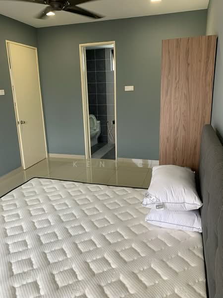 Condominium for Sale at Upper East @ Tiger Lane - Kent C - Bedroom - PropertyGuru.com.my