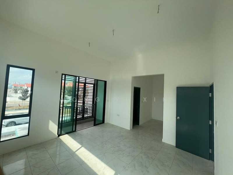 2-storey Terraced House for Sale in Bandar Dato Onn (Tebrau) - Wong Yi Xin - Living Room - PropertyGuru.com.my