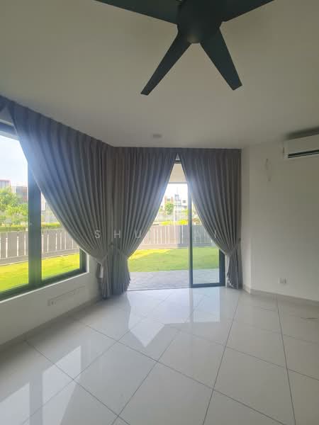 3-storey Terraced House for Rent in Petaling Jaya (Selangor) - Shu Wai - Living Room - PropertyGuru.com.my