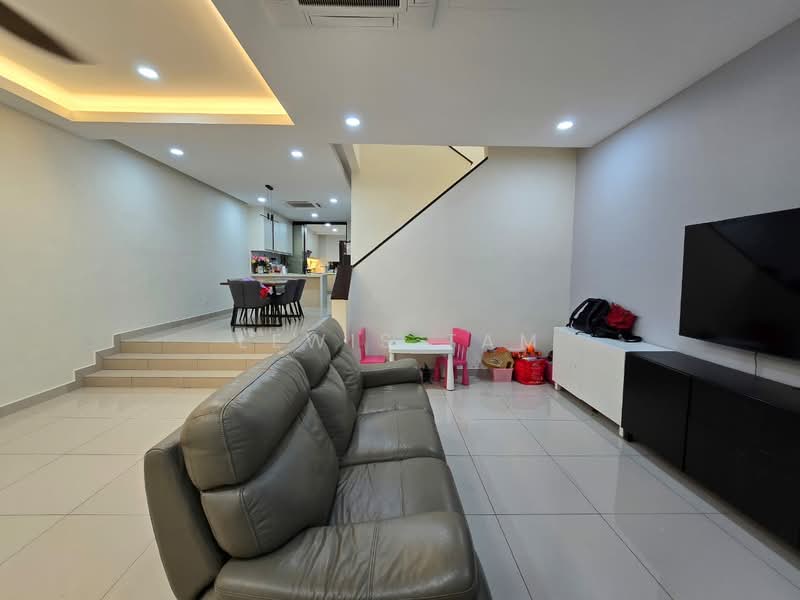 2-storey Terraced House for Sale in Sungai Long (Bandar Sungai Long) - Lewis Tam - Living Room - PropertyGuru.com.my
