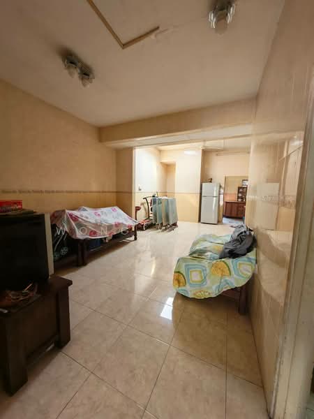 Rumah Teres 2 Tingkat untuk Dijual di Taman Satelite 2 (Bahau) - Wong Yi Xin - Living Room - PropertyGuru.com.my