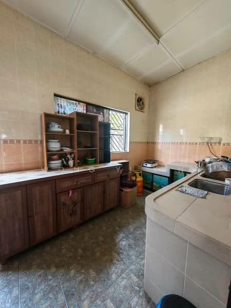Rumah Teres 2 Tingkat untuk Dijual di Taman Satelite 2 (Bahau) - Wong Yi Xin - Kitchen - PropertyGuru.com.my