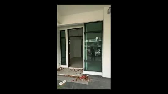 Rumah Teres 2.5 Tingkat untuk Dijual di Puchong (Selangor) - Melinda Tan - PropertyGuru.com.my