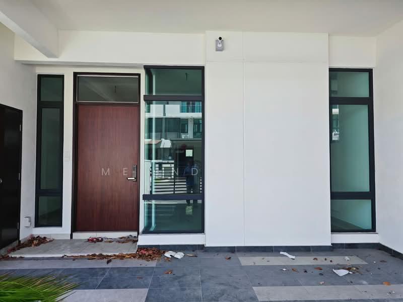Rumah Teres 2.5 Tingkat untuk Dijual di Puchong (Selangor) - Melinda Tan - Exterior - PropertyGuru.com.my