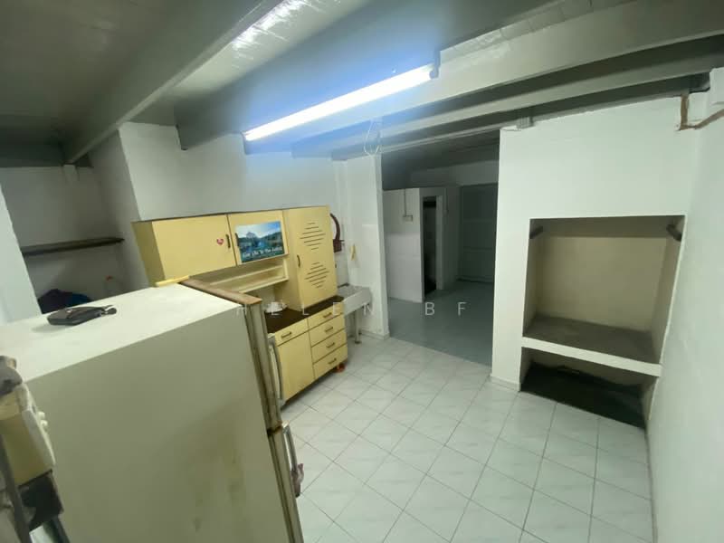 2-storey Terraced House for Rent in Bukit Serindit (Melaka City) - Helen BF - Kitchen - PropertyGuru.com.my