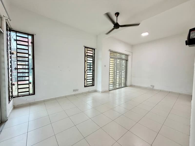 Semi-Detached House for Sale in Sepang (Selangor) - Ahmad Fadlee - PropertyGuru.com.my