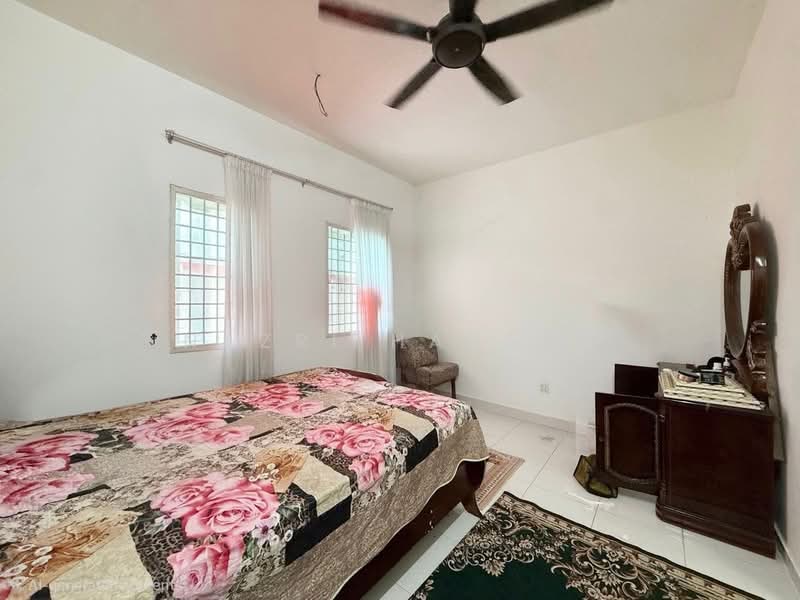 2-storey Terraced House for Sale in Kuala Selangor (Selangor) - Nazri Hassan - Bedroom - PropertyGuru.com.my