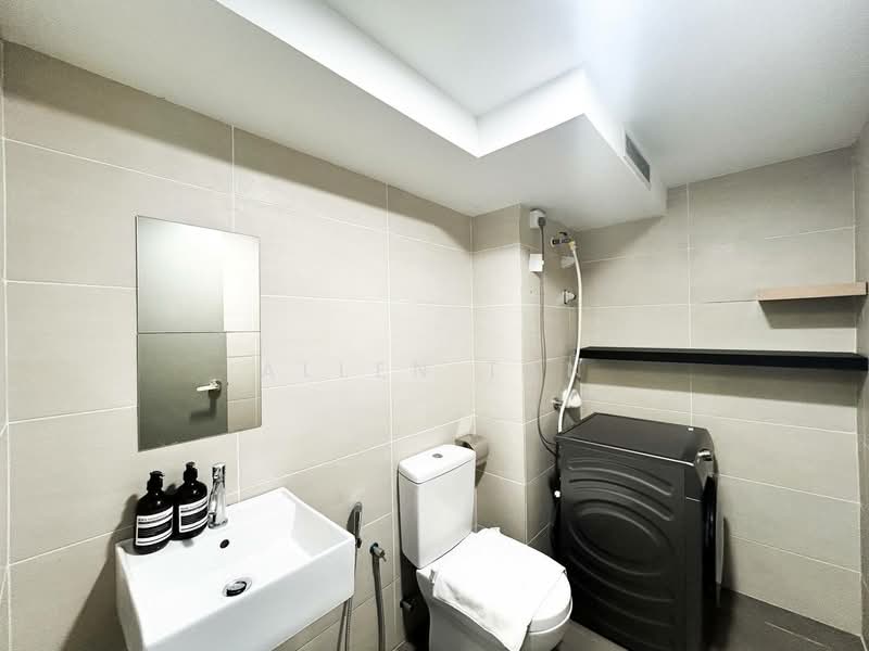 Servis Apartment untuk Disewa di Pinnacle Kelana Jaya - Allen Tan - Bathroom - PropertyGuru.com.my