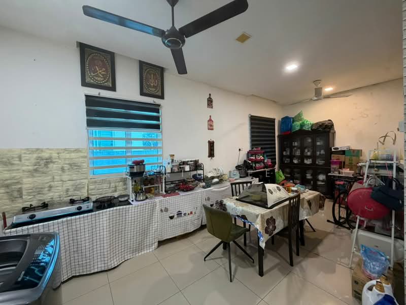 Rumah Berkembar untuk Dijual di Taman Residensi Panchor (Nibong Tebal) - David Lee - Kitchen - PropertyGuru.com.my