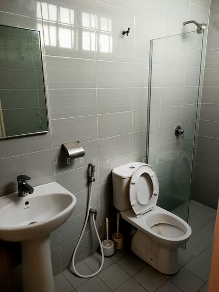 Condominium for Rent at Bukit Robson Condominium - Jerry Lee - Bathroom - PropertyGuru.com.my