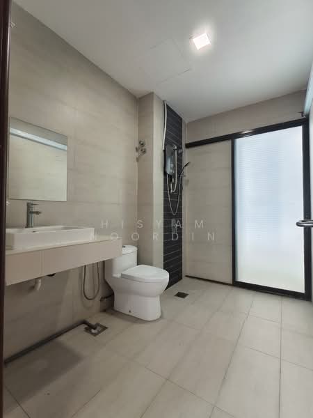 4-storey Terraced House for Rent in Ampang (Selangor) - Hisyam Noordin - Bathroom - PropertyGuru.com.my