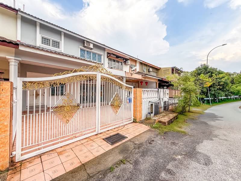 Rumah Teres untuk Dijual di Seksyen 32, Kemuning Green Ville (Shah Alam) - Fauzan bin Sahrom - Exterior - PropertyGuru.com.my
