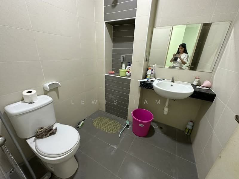 Rumah Teres 3 Tingkat untuk Dijual di Kajang (Selangor) - Lewis Tam - PropertyGuru.com.my