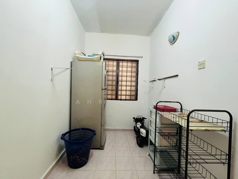 Rumah Flat untuk Disewa di Rumah Pangsa Nilam Sari - Syahrim Naim - Interior - PropertyGuru.com.my