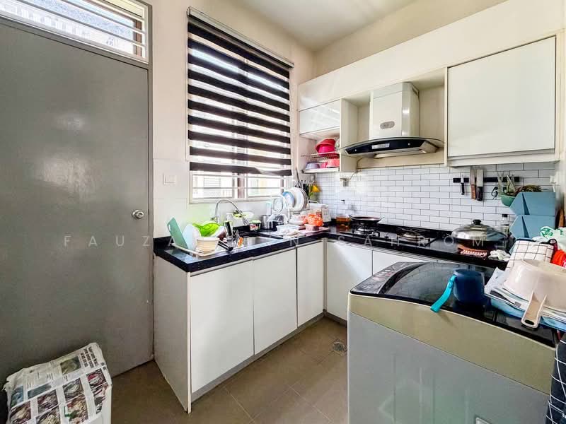 Rumah Teres 2 Tingkat untuk Dijual di Bandar Putera 2 (Klang) - Fauzan bin Sahrom - Kitchen - PropertyGuru.com.my