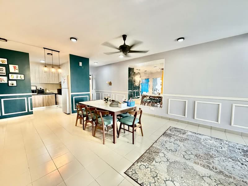 Service Residence for Sale at Residensi Alami - Zul Hasif - Dining Room - PropertyGuru.com.my