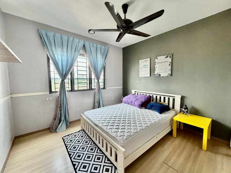 Service Residence for Sale at Residensi Alami - Zul Hasif - Bedroom - PropertyGuru.com.my