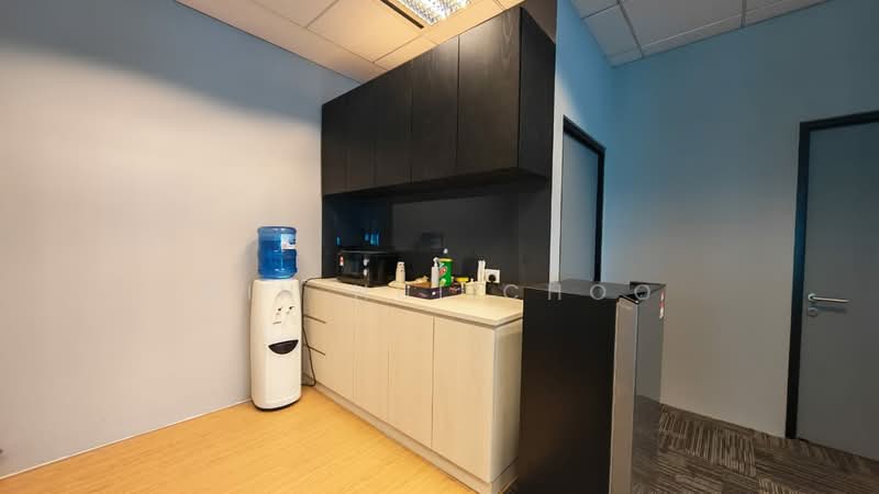 Office for Rent in Tun Razak Exchange (Kuala Lumpur) - Min Hui Choo - Pantry - PropertyGuru.com.my