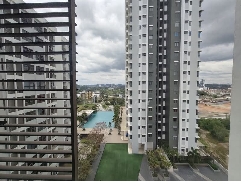 Servis Apartment untuk Dijual di Tiara Imperio Residence - Liza AB - Exterior - PropertyGuru.com.my