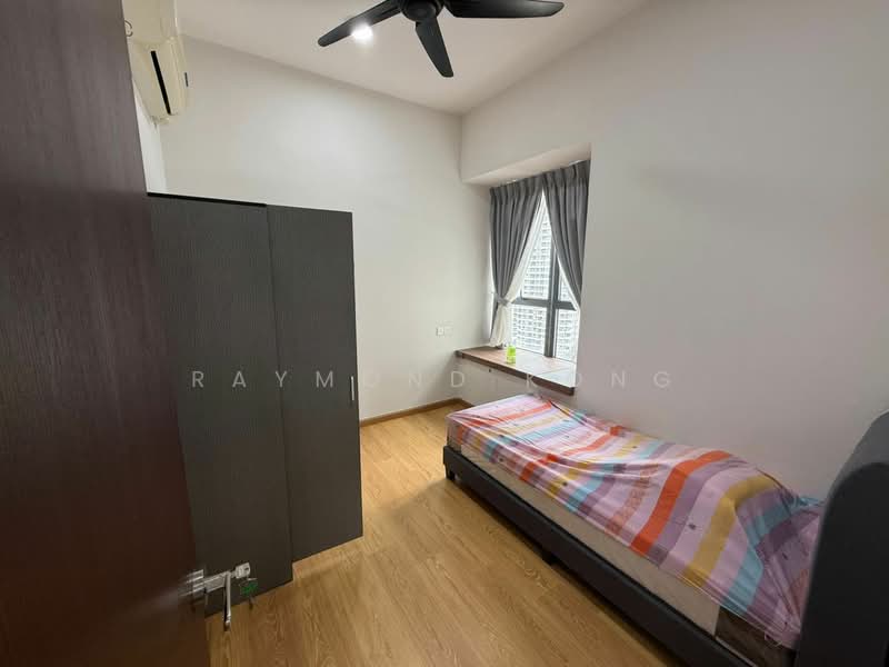 Condominium for Rent at Lovell @ Country Garden Danga Bay - Raymond Kong - Bedroom - PropertyGuru.com.my