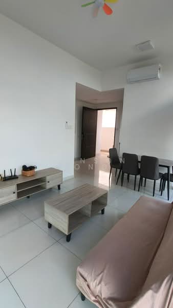 Servis Apartment untuk Disewa di Wave @ Marina Cove - Johnson Wong - Living Room - PropertyGuru.com.my