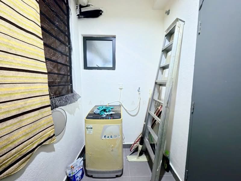 Service Residence for Sale at E'Island Lake Haven - Azzad Zarull - Courtyard - PropertyGuru.com.my