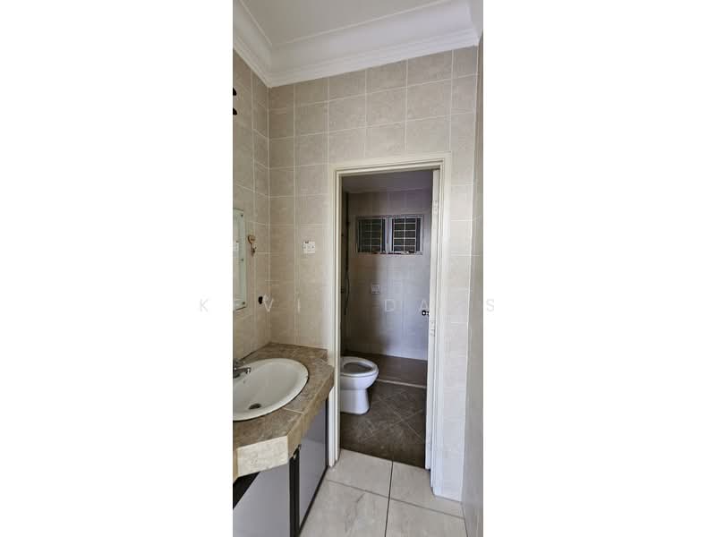 Condominium for Sale at Aseana Puteri - Kevin Dass - Bathroom - PropertyGuru.com.my