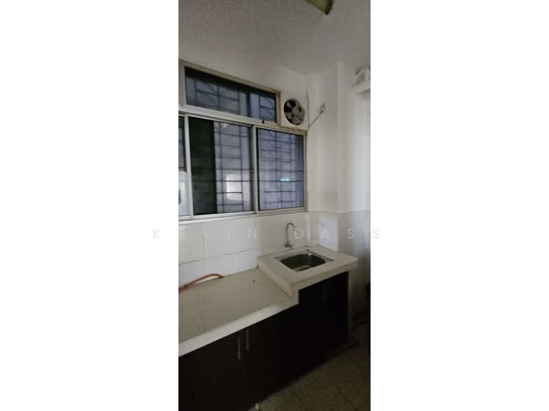 Condominium for Sale at Aseana Puteri - Kevin Dass - Kitchen - PropertyGuru.com.my