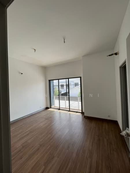 2-storey Terraced House for Sale in Kota Seriemas (Nilai) - Hana Zaini - Interior - PropertyGuru.com.my