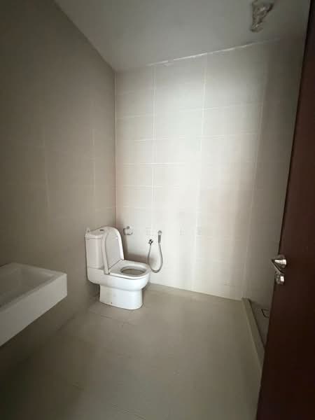 Terraced House for Rent in Tanjung Bungah (Penang) - Anne Lee - Bathroom - PropertyGuru.com.my